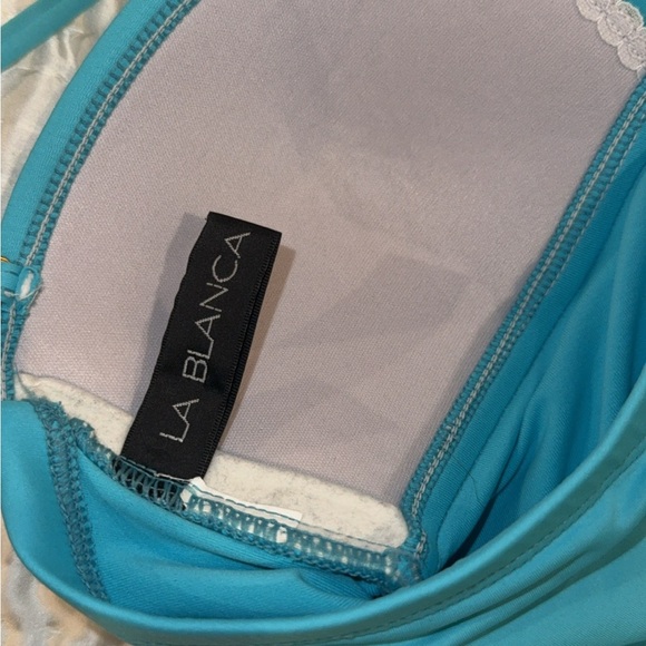 Gorgeous turquoise This bandini swimsuit from La Blanca - Picture 5 of 8